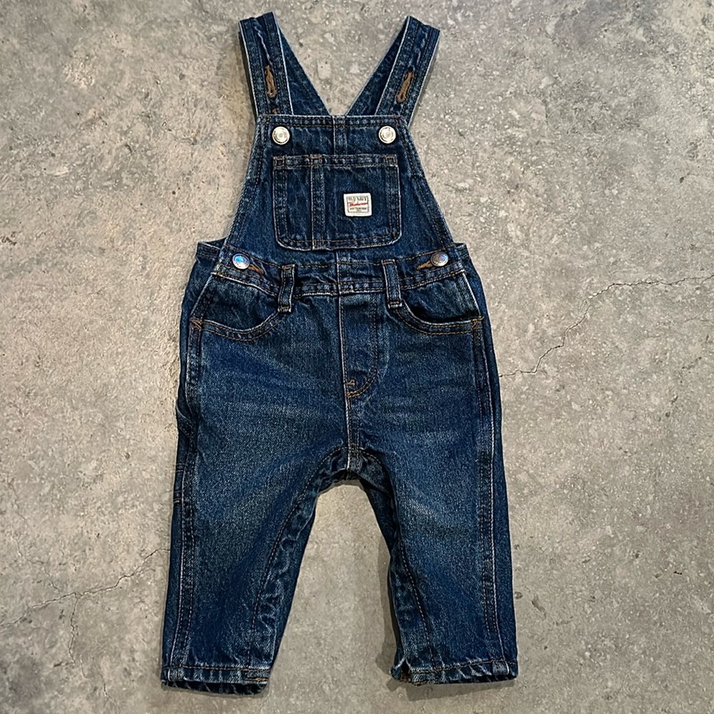 Old navy workwear 6-12 months baby overalls